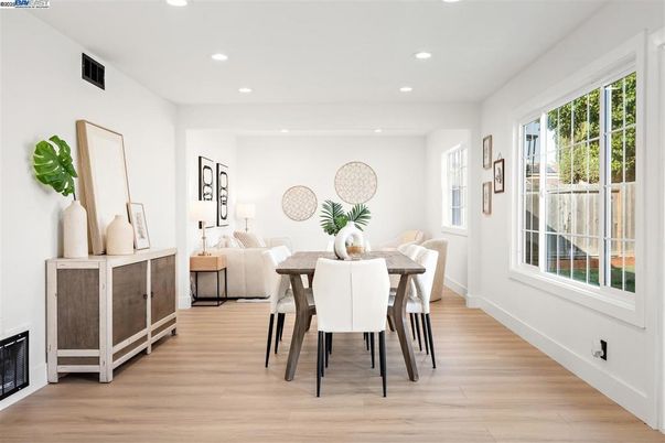 Dining room, Interior, Recessed Lighting, Wood Texture Flooring