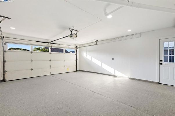 Garage, Interior, Recessed Lighting