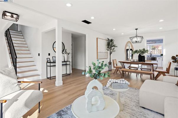 Dining room, Interior, Living room, Pendant Lights, Recessed Lighting, Wood Texture Flooring