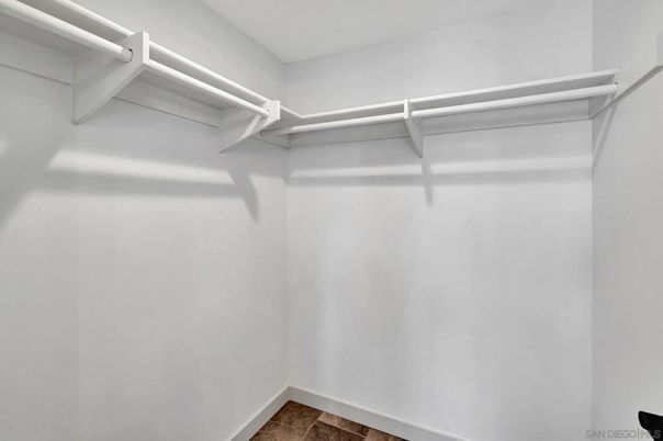 Interior, Walk-in Closets