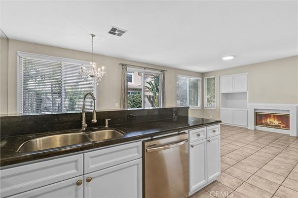 Fireplace, Interior, Kitchen, Pendant Lights, Recessed Lighting