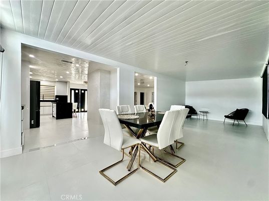 Dining room, Interior, Kitchen, Recessed Lighting