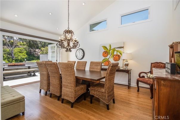 Chandelier, Dining room, Interior, Recessed Lighting, Wood Texture Flooring