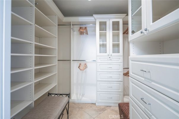 Interior, Walk-in Closets
