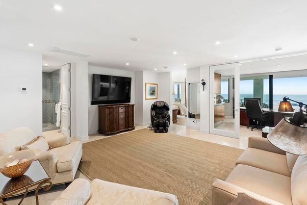 Home Office, Interior, Living room, Recessed Lighting, Water