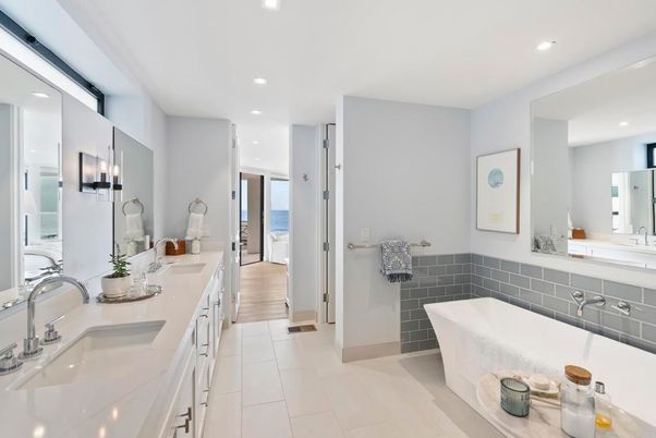 Bathroom, Dual Sink Vanities, Free Standing Baths, Interior, Recessed Lighting, Water