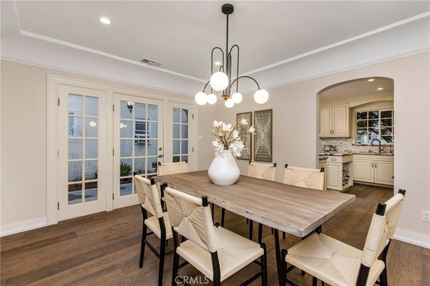Dining room, Interior, Pendant Lights, Recessed Lighting, Wood Texture Flooring