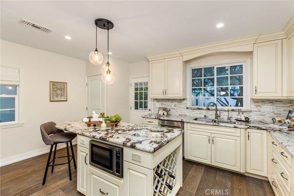 Interior, Kitchen, Pendant Lights, Recessed Lighting, Wood Texture Flooring