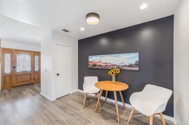 Interior, Recessed Lighting, Wood Texture Flooring