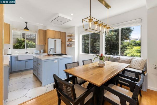 Dining room, Interior, Kitchen, Pendant Lights, Recessed Lighting