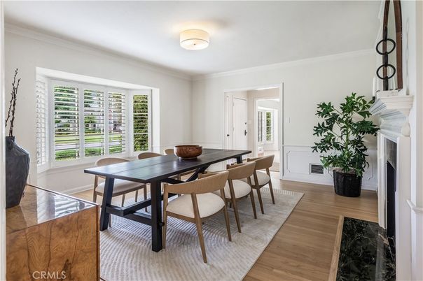 Dining room, Fireplace, Interior, Wood Texture Flooring