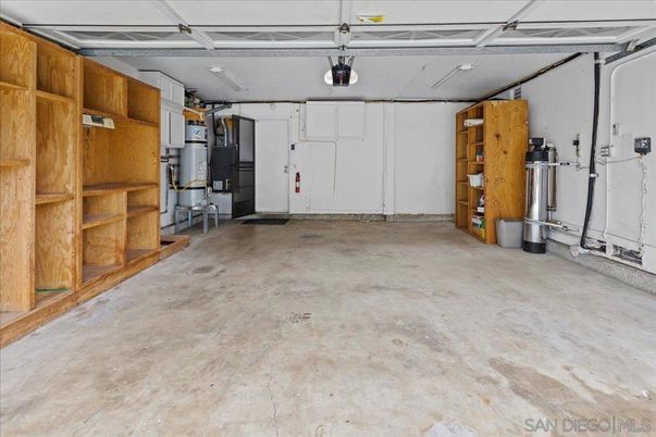 Garage, Interior, Wooden Walls