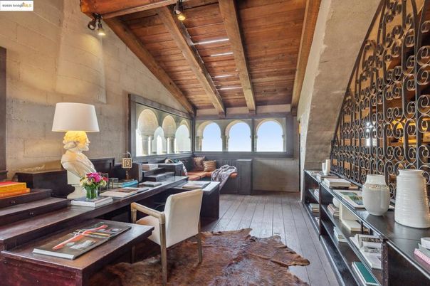 Home Office, Interior, Living room, Stone Walls, Wooden Beams, Wooden Ceilings, Wood Texture Flooring