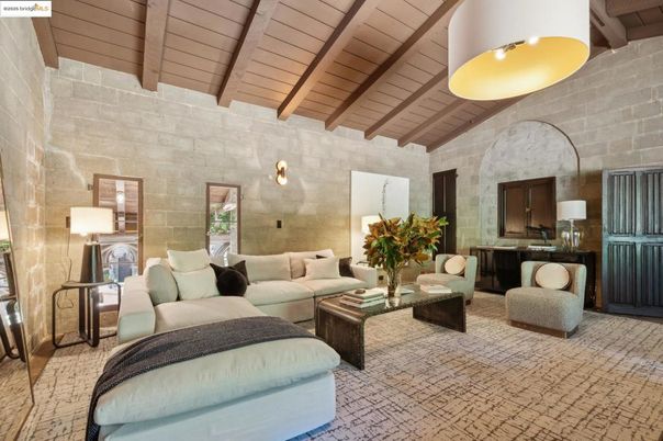 Interior, Living room, Stone Walls, Wooden Beams, Wooden Ceilings