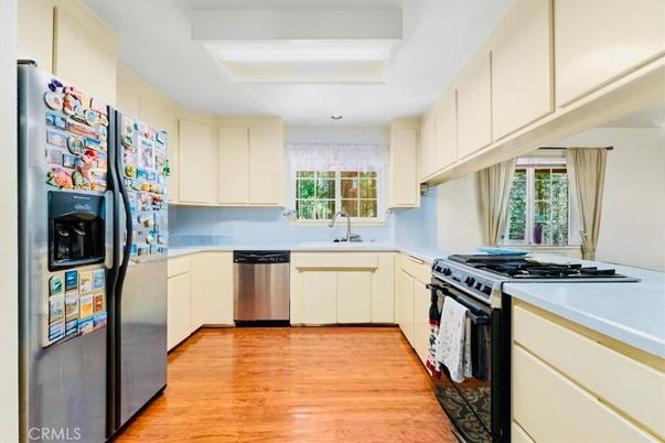 Interior, Kitchen, Recessed Lighting, Stainless Steel Appliances, Wood Texture Flooring