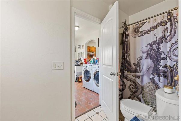 Bathroom, Interior, Utility Closets, Washer