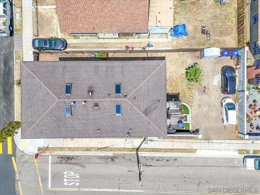 Exterior, Drone