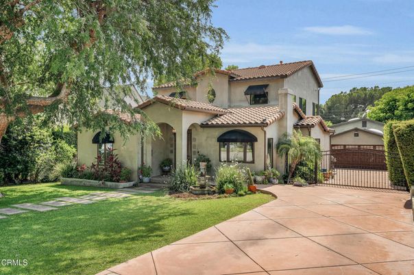 Backyard, Exterior, Facade, Spanish Mediterranean