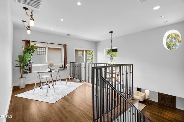 Home Office, Interior, Pendant Lights, Recessed Lighting, Wood Texture Flooring
