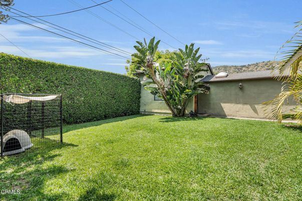 Backyard, Exterior