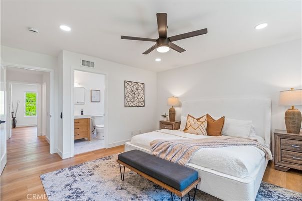 Bathroom, Bedroom, Interior, Recessed Lighting, Wood Texture Flooring
