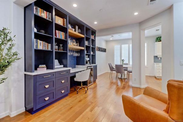 Home Office, Interior, Recessed Lighting, Wood Texture Flooring