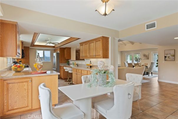 Dining room, Interior, Kitchen, Living room, Recessed Lighting