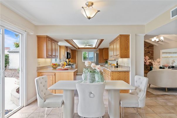 Dining room, Interior, Kitchen, Living room