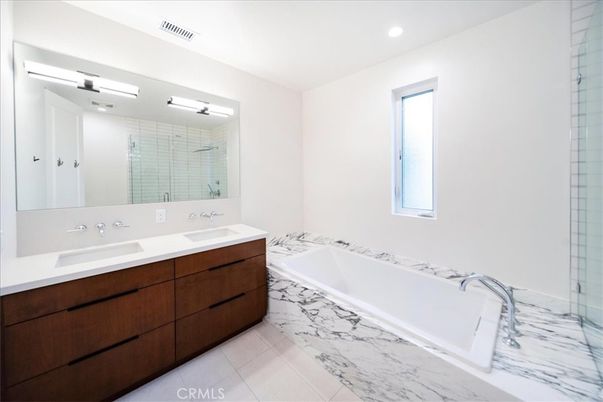 Bathroom, Dual Sink Vanities, Interior, Marble, Recessed Lighting