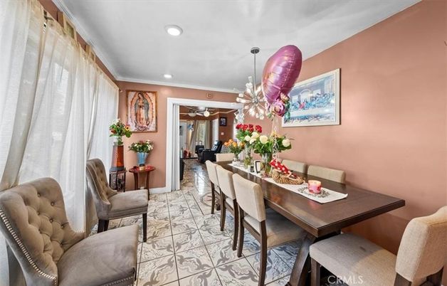 Dining room, Interior, Pendant Lights, Recessed Lighting