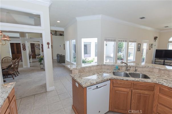 Dining room, Interior, Kitchen, Recessed Lighting