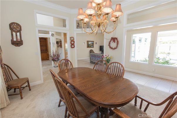 Chandelier, Dining room, Interior