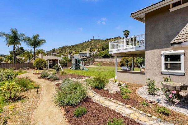Backyard, Exterior, Playground