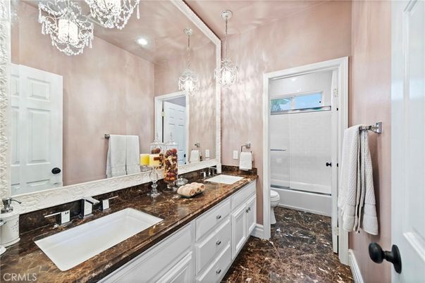 Bathroom, Dual Sink Vanities, Interior, Pendant Lights, Recessed Lighting