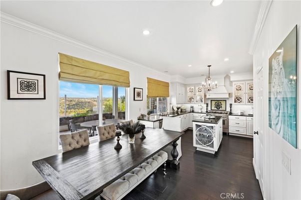 Chandelier, Dining room, Interior, Kitchen, Living room, Recessed Lighting, Wood Texture Flooring