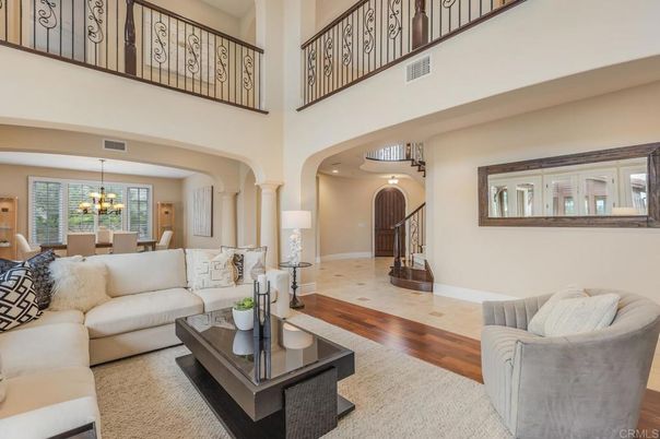 Chandelier, Dining room, Interior, Living room, Wood Texture Flooring
