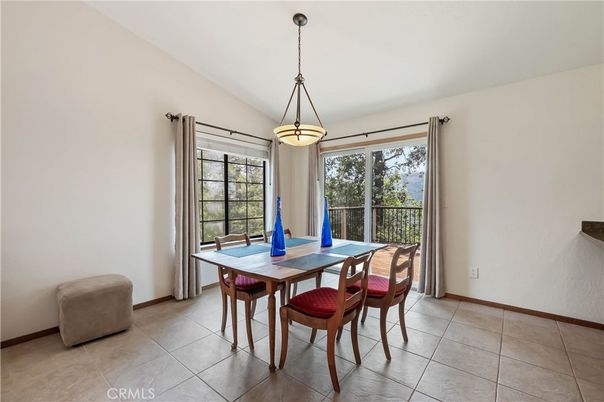 Dining room, Interior, Pendant Lights