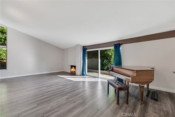 Fireplace, Interior, Piano, Wood Texture Flooring