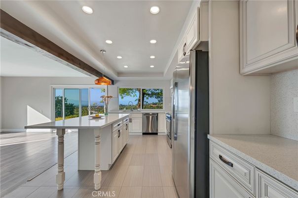 Interior, Kitchen, Pendant Lights, Recessed Lighting, Stainless Steel Appliances