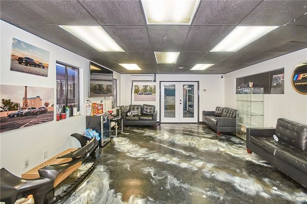 Interior, Recessed Lighting
