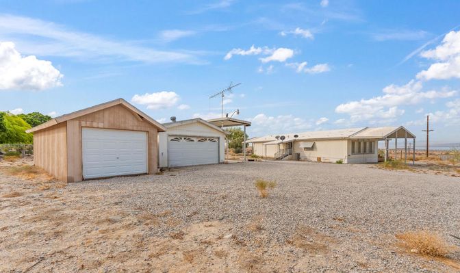 Backyard, Detached Garage, Exterior