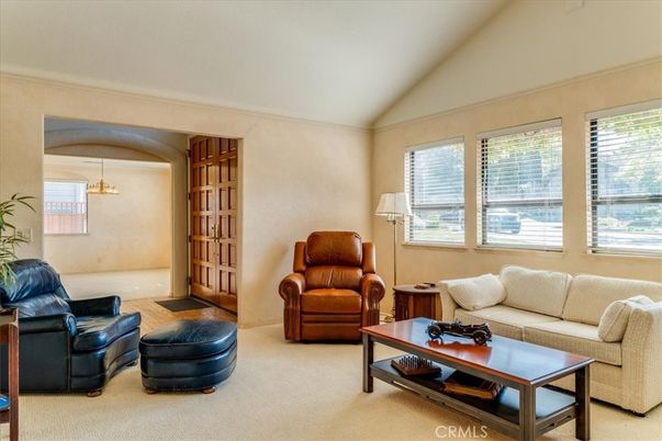 Chandelier, Interior, Living room