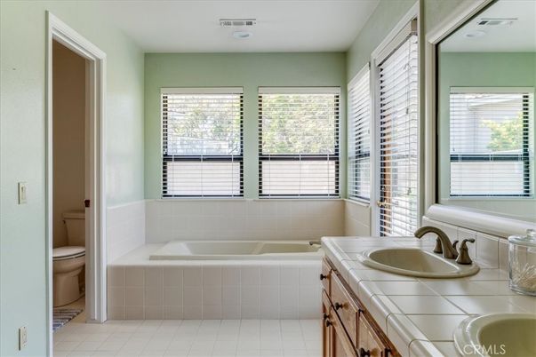 Bathroom, Interior, Tile Countertops