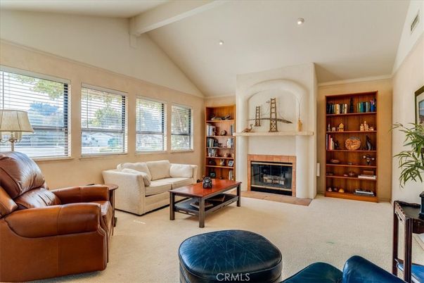 Fireplace, Interior, Living room, Recessed Lighting