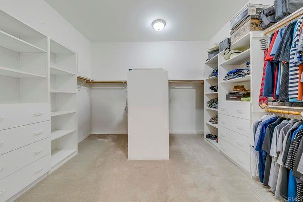 Interior, Walk-in Closets