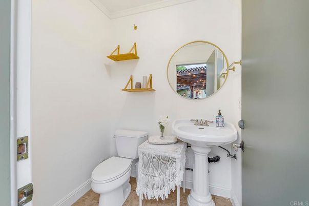 Bathroom, Interior