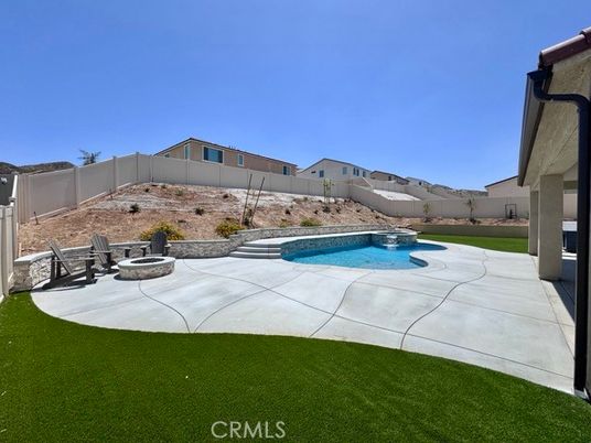 Backyard, Exterior, Pool