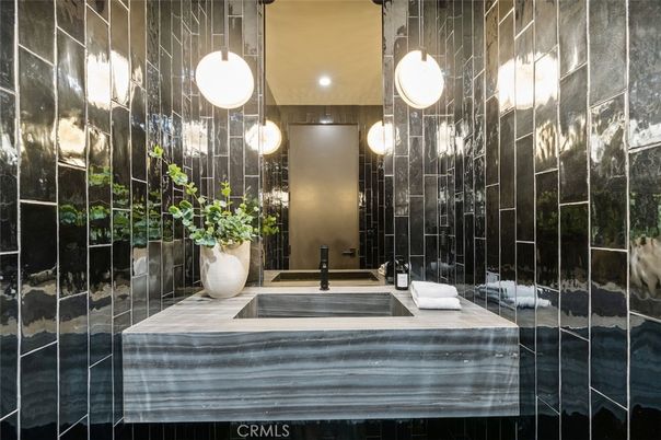 Bathroom, Interior, Pendant Lights
