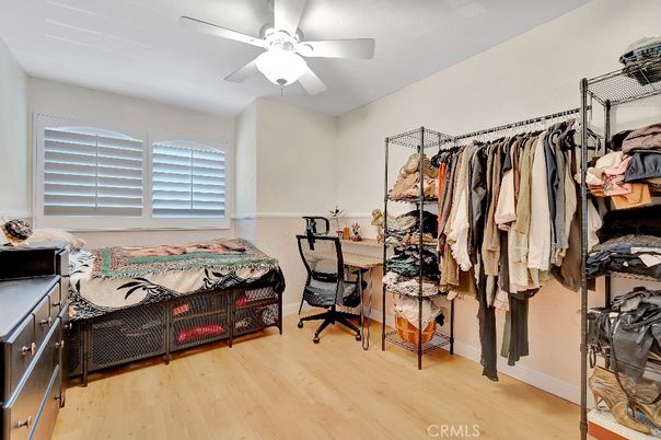Bedroom, Home Office, Interior, Walk-in Closets, Wood Texture Flooring
