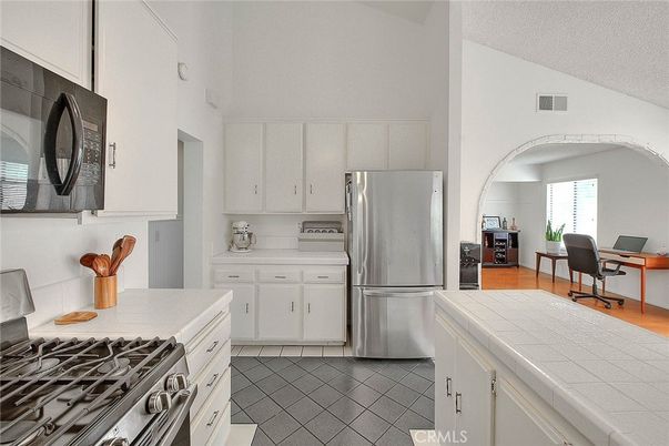 Interior, Kitchen, Tile Countertops